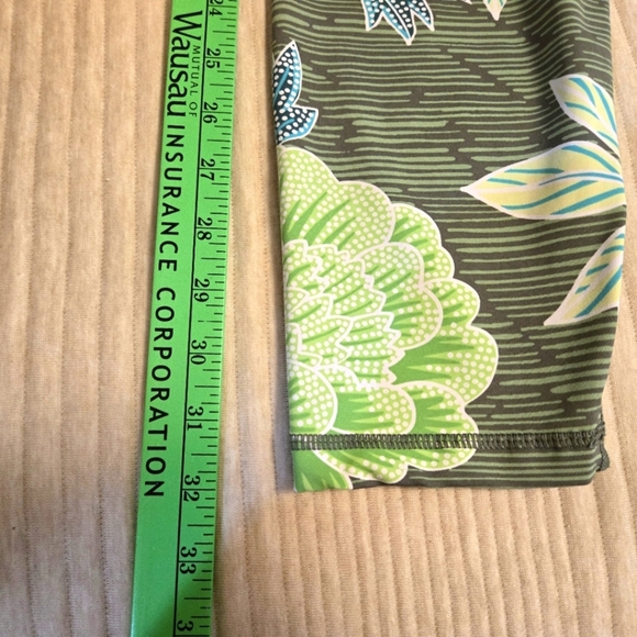 AERIE FLORAL LEGGINGS. SIZE XL. - Picture 6 of 7